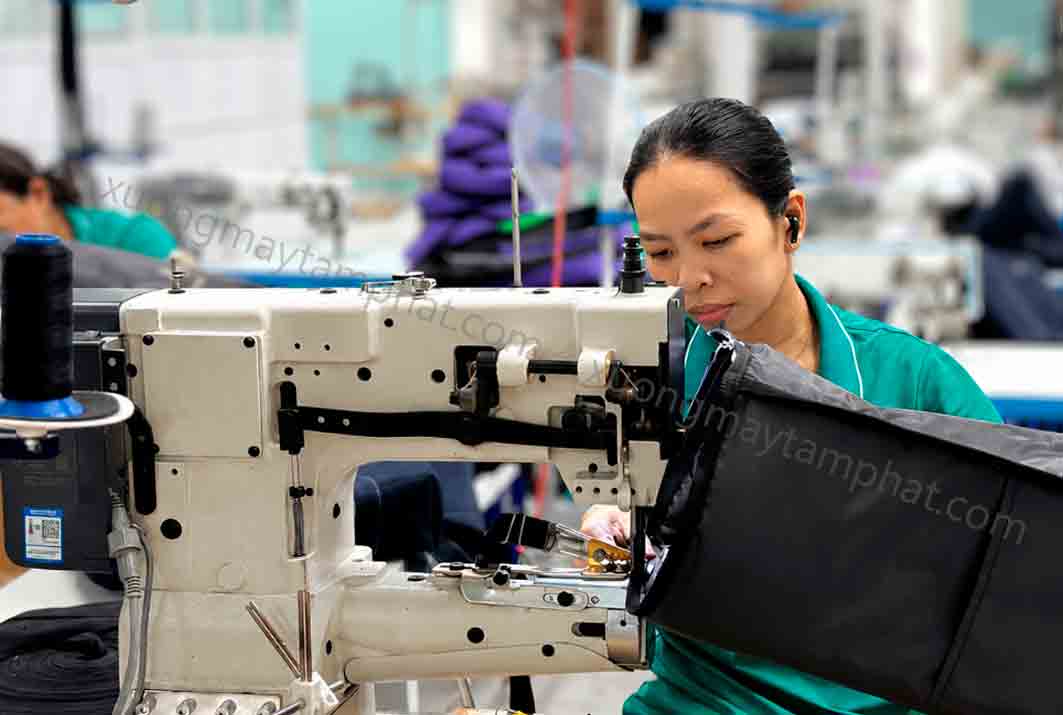 Xưởng may balo - túi xách - túi chéo Tâm Phát